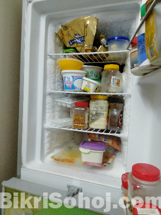 Refrigerator & Freezer